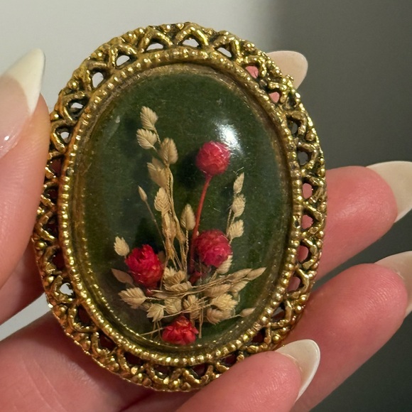 Two Brooch Bundle - Picture 6 of 7